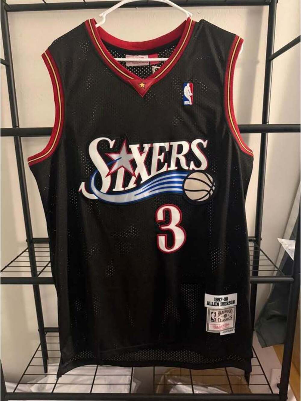 Allen Iverson Philadelphia 76ers Basketball Jersey NWT